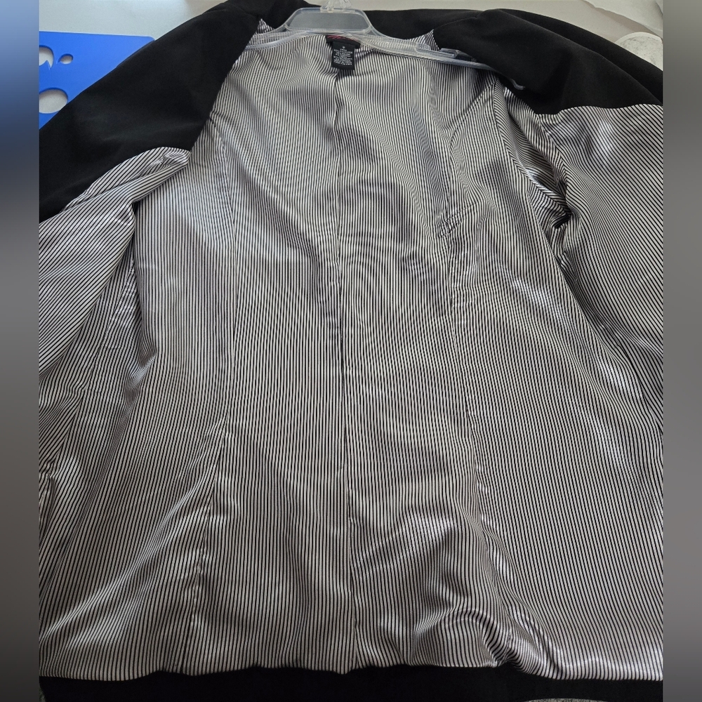 Torrid Black Blazer Jacket, Fully Lined, Single B… - image 5